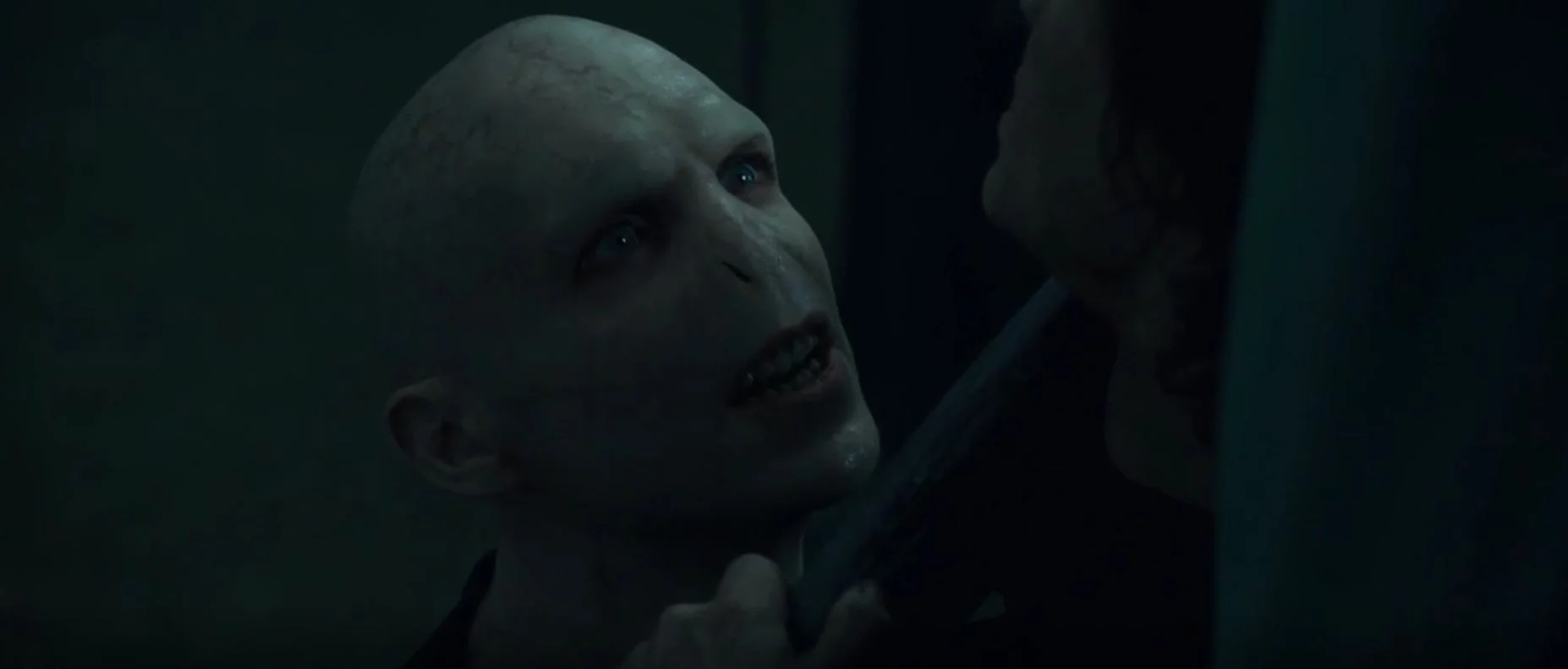 rumor ralph fiennes likely to play voldemort
