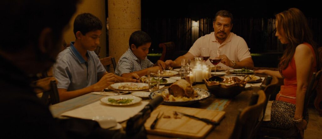 dinner scene sicario 2015