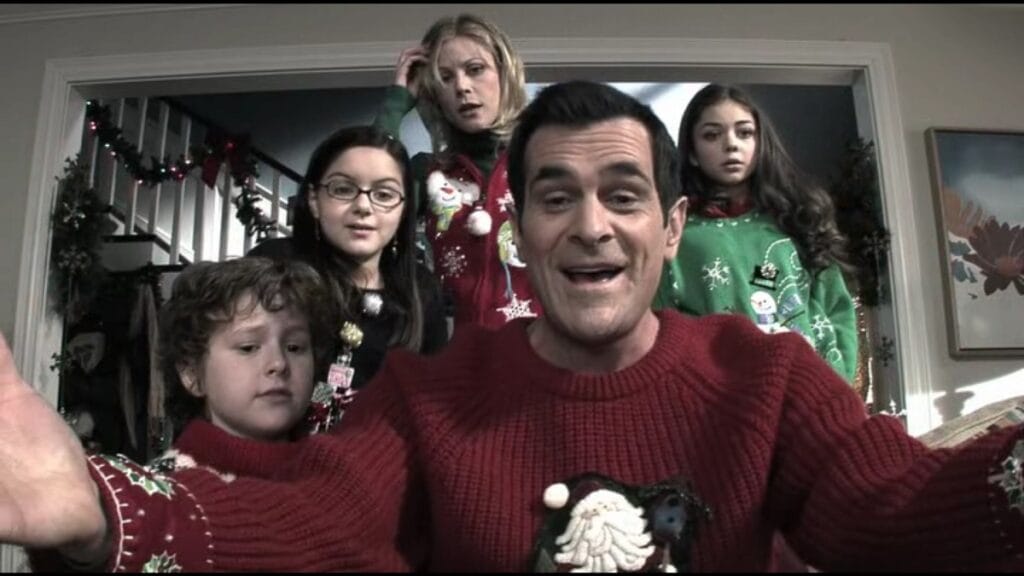 christmas tv specials modern family video call